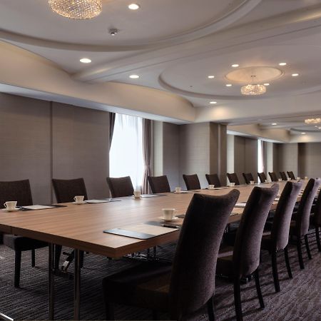 Sheraton Miyako Hotel Ōsaka Extérieur photo