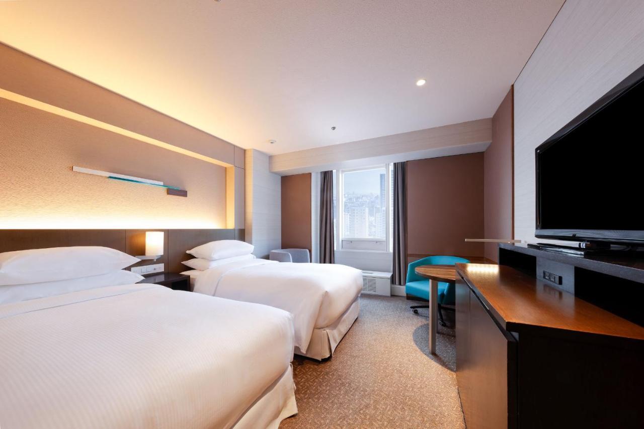 Sheraton Miyako Hotel Ōsaka Extérieur photo